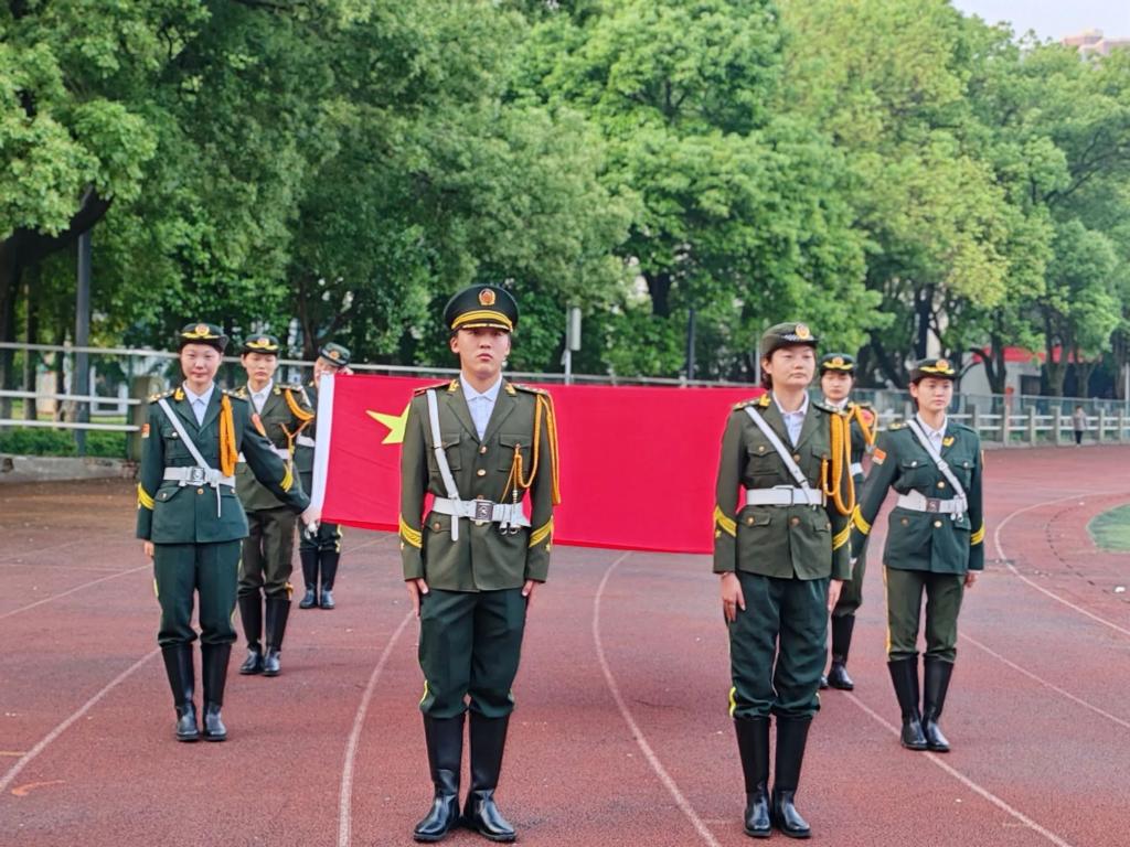 承五四之志，扬青春之帆|龙虾... 