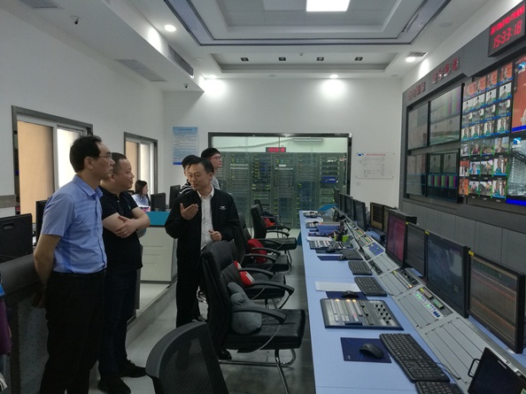 beat365教师赴湖北长江垄上传媒集团学习考察04.jpg
